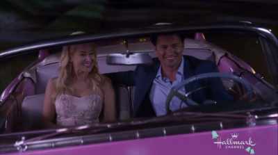 - I know a guy whoknows a guy, you know. - Wedding at Graceland