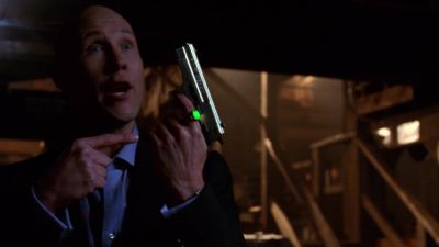 I know about the green meteor rock - Smallville