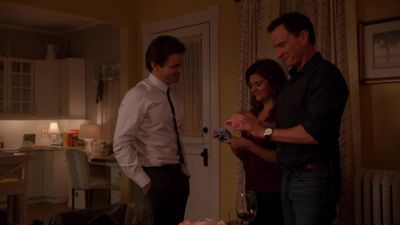 I KNOW ALL YOUR TRICKS - White Collar