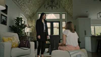 I know he asked her questions, - The Baby Swindler