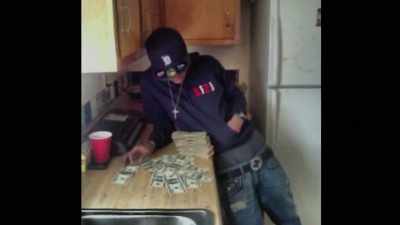 I know Baby from walking in trap houses, - Untrapped: The Story of Lil Baby