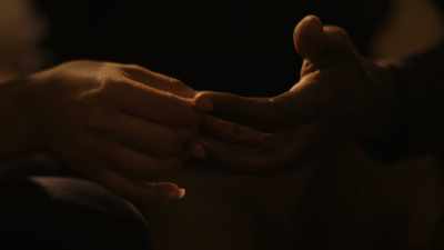 ♪ I know you been hurt ♪ - The Chi