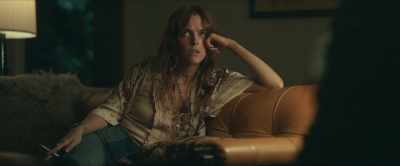 ♪ I know we can
get it all back ♪♪ - Daisy Jones & the Six
