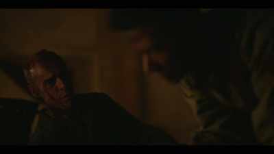 I know you can hear me.
You must leave Paris. - Interview with the Vampire