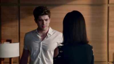 I know you can't see it
right now - Famous in Love