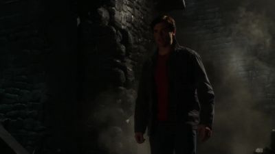 I know you can't understand,
I'm trying to keep you safe. - Smallville