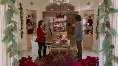 I know we didn't get to
experience the works, - The Holiday Junkie