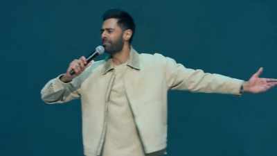 I know everybody likes Starbucks, - Hasan Minhaj: The King's Jester
