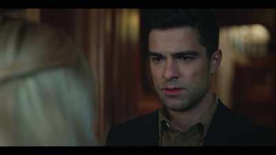 I know you have the police
contacts and the access. - True Justice: Family Ties