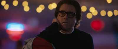 - I know.
- He's small enough to go everywhere, - The Beanie Bubble