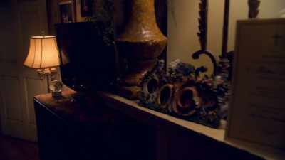 I know how much Aunt Mildred
meant to you, - Leverage: Redemption