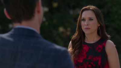 I know, but I feel like
we're lying to people, - The Wedding Veil Expectations