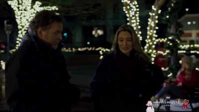 I know. I know, dad,
you should see this place. - Christmas Wishes & Mistletoe Kisses
