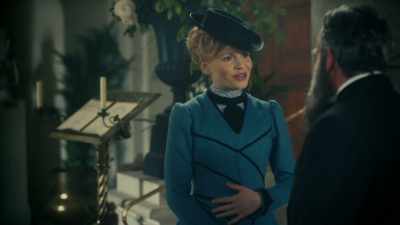 I KNOW I SAID MY
FATHER WOULD BE HERE, - Miss Scarlet and the Duke
