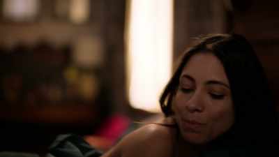 I know when I walk into 
your mom's bar, I feel safe. - Vida