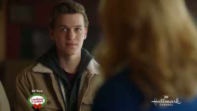 I know it was a tough choice
for your parents to let it go, - Sister Swap: A Hometown Holiday