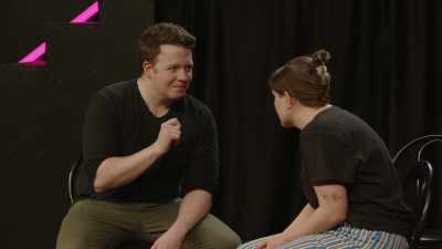 I know it was you
(audience laughing) - Bigger! With Brennan & Izzy