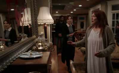 I know, it's awful,
someone broke in, - Aurora Teagarden Mysteries: Haunted By Murder