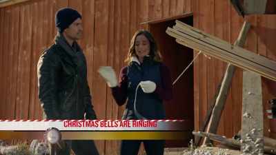 I know it's getting bigger
and bigger, - Northern Lights of Christmas