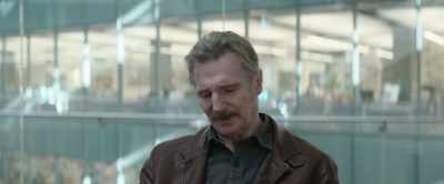 - I know it's hard.
- Listen, you don't know me. - Absolution