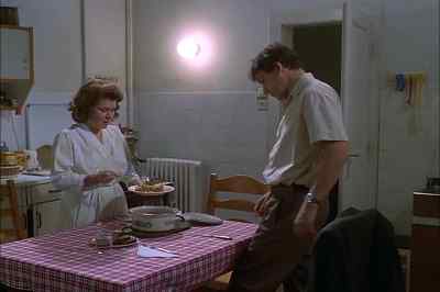 - I know it's late, I'm sorry.
- I wasn't asleep. - Citizen X