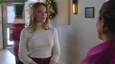 I know it's not his dream
to run this restaurant. - Letters to Santa