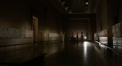 I know it's spooky, big guy. - Night at the Museum: Secret of the Tomb