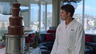 I know. Juvenile.
But you know what else? - Marvel's Runaways