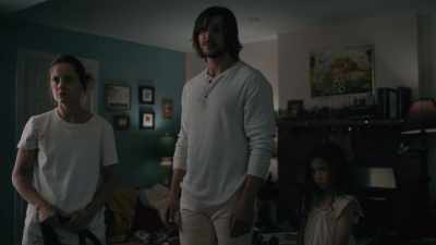 I know you know the rule
about not closing your eyes. - House of Chains