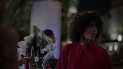 - I know this looks bad. - Twenties