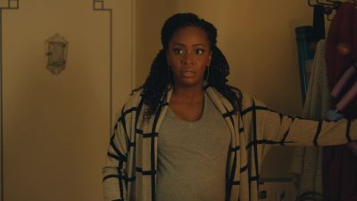 I know you made an offer on
that Baldwin Hills house behind my back. - No Good Deed