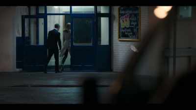 I know that me and you
are different, Hannah. - The Capture
