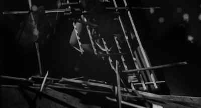 I know where my husband is. - Attack of the 50 Foot Woman