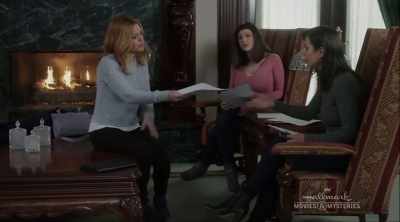 - I know people handle
grief differently, - Aurora Teagarden Mysteries: An Inheritance to Die For