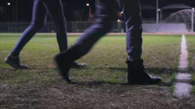 - I know, right?
- Yeah, no. I really can't. - City of Trees