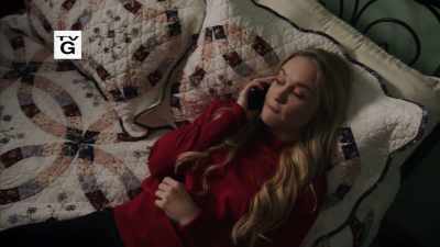 I know Russell,
but I'm writing a song. - A Song for Christmas