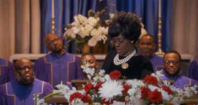 ♪ I know you sitting next to Jesus ♪ - A Madea Family Funeral