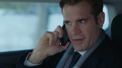 I know it sounds harsh,
but do it politely, can't you? - A Royal Christmas Crush