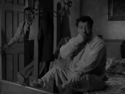 I know
the room changed. - Hold That Ghost