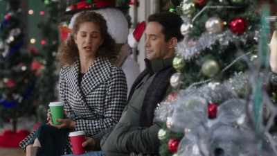 I know things didn't turn out
with Tyler and Emma - Christmas Is You