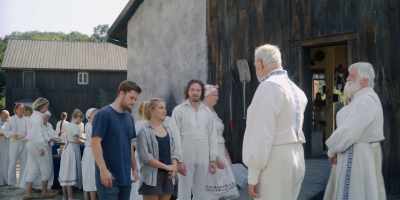 I know. Uh, we have no idea. - Midsommar