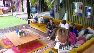 I KNOW US TALKING, WE WERE GOING
TO KEEP OUR OPTIONS OPEN, SO I - Love Island
