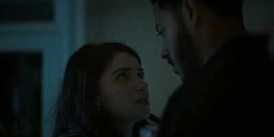 - I know you want this.
- I can't. I can't do this. - Bad Sisters