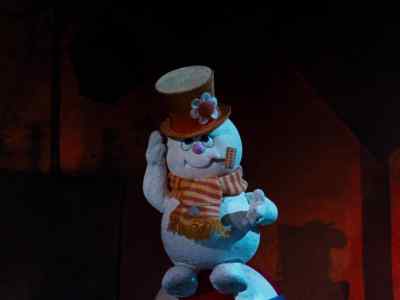 I know what to do. - Rudolph and Frosty's Christmas in July