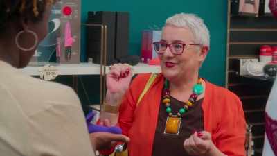 -I know. What do you think?
-[Shenika laughs] - How To Build a Sex Room