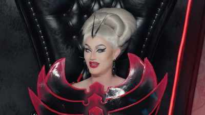 - I, you know, what I love
when HoSo pops and locks - The Boulet Brothers' Dragula: Titans