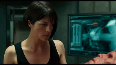 Don't talkNo no let me tell youI know what's importantIt's youRedI could turn my back on the world all of itas long as you stay with meI'll stay with youYou're the best man I've ever metMan - Hellboy II: The Golden Army