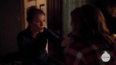 I know you.
I know your heart, Jolie. - The Christmas Contract