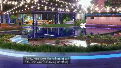 >> I KNOW YOU WERE TALKING ABOUT
HOW SHE WASN'T SHOWING IT. - Love Island