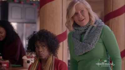 I know you'd rather be skiing
right now - Christmas at Holly Lodge